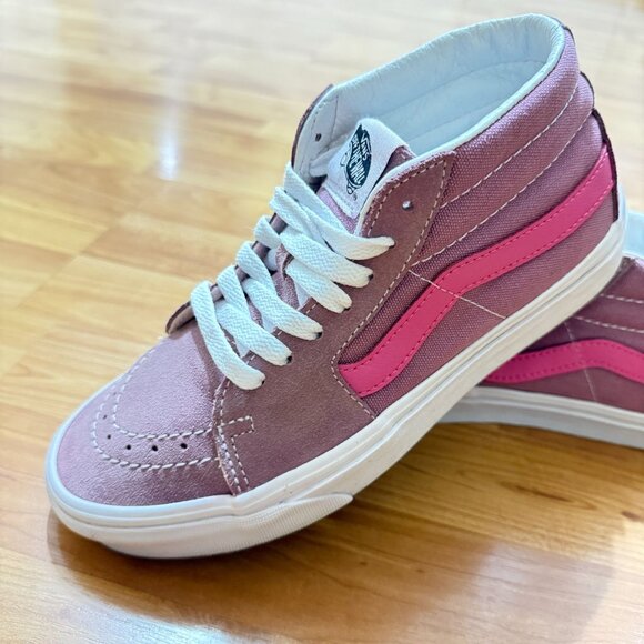 Vans Shoes - Vans Sk8 Mid 'Nostaglia Rose High-Top Sneakers Size 7 Skate Shoes Excellent